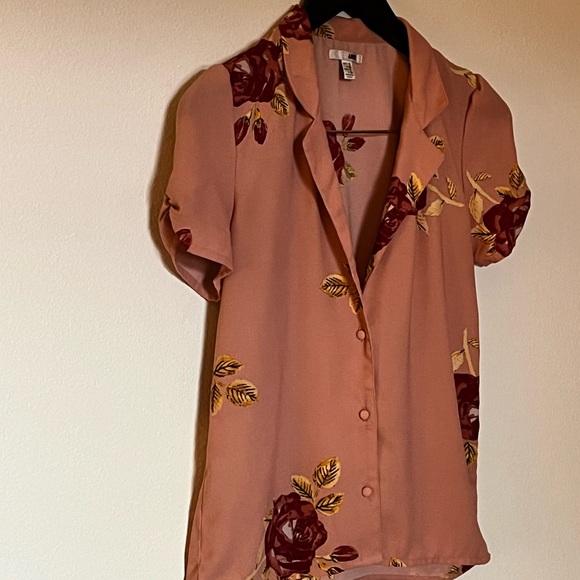 Amuse Society Floral Short Sleeve Button-Up Top - Picture 2 of 4